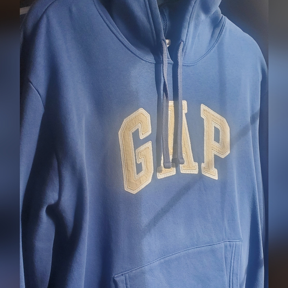 #17 - GAP Sweat Suit